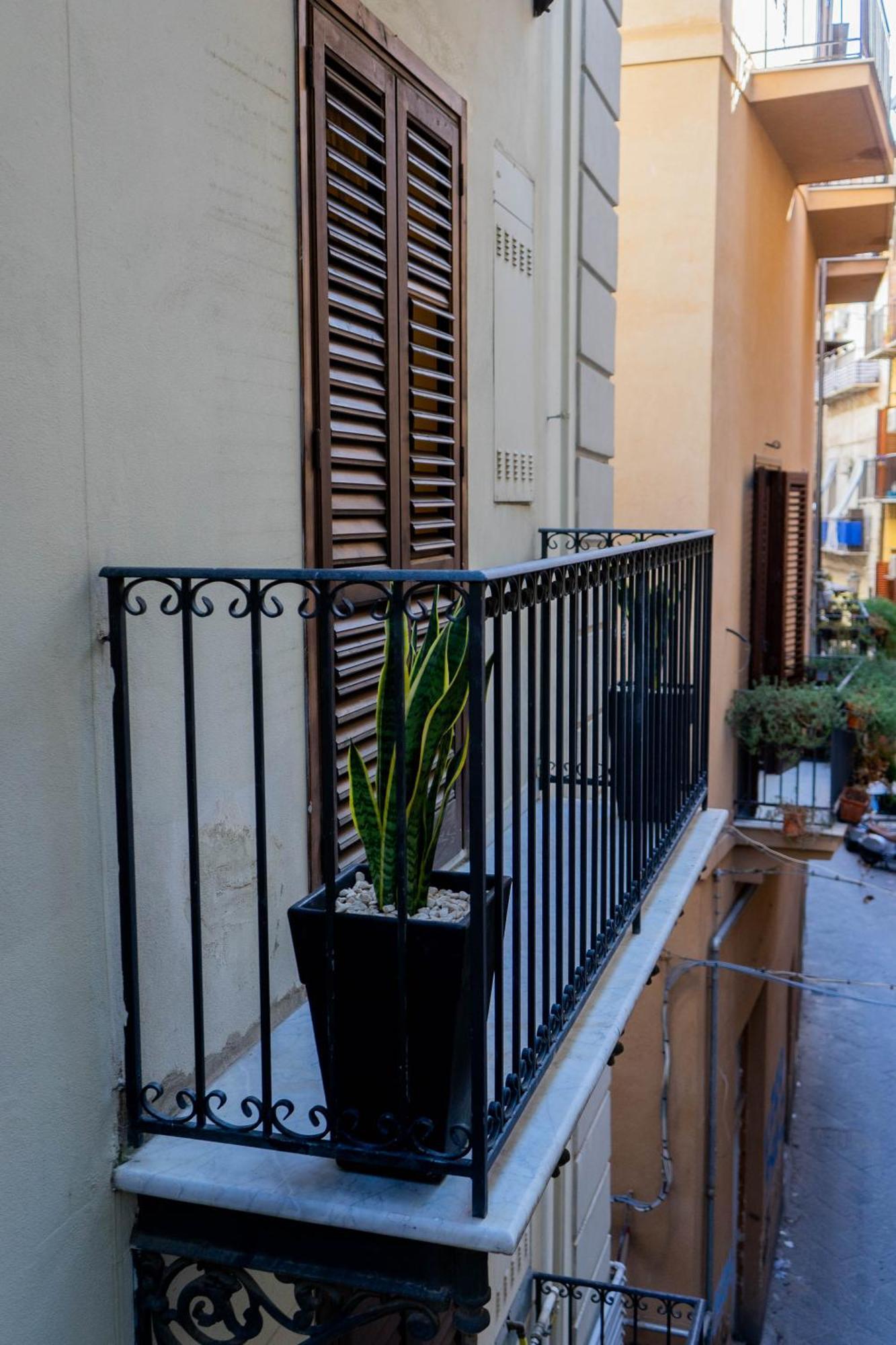 Le Case Di Romeo Alla Vucciria Palermo Zewnętrze zdjęcie